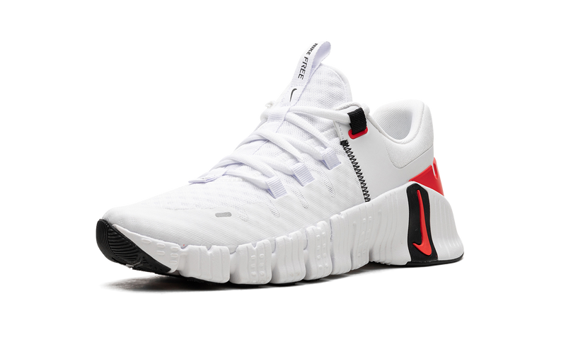 Nike Free Metcon 5 – White / Bright Crimson (DV3949-100)