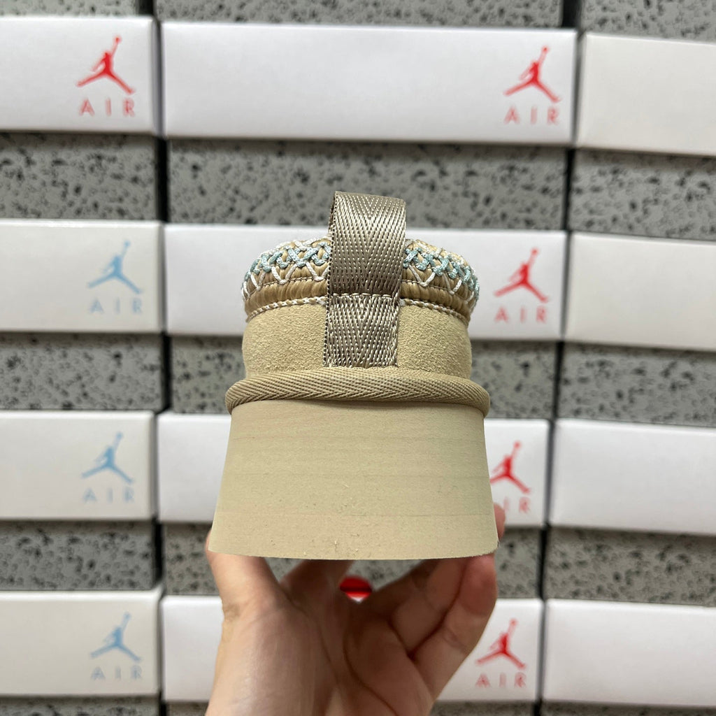 UGG Kallen Lace Platform Slipper – Suede Closed-Toe Mule with Shearling Lining, Blue & White Braided Collar Trim & Chunky Platform Sole in Sand